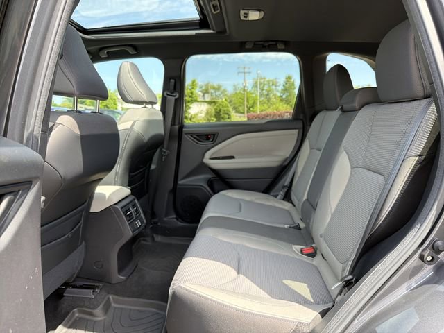 Used 2026 Subaru Forester Premium AWD/4WD image 9
