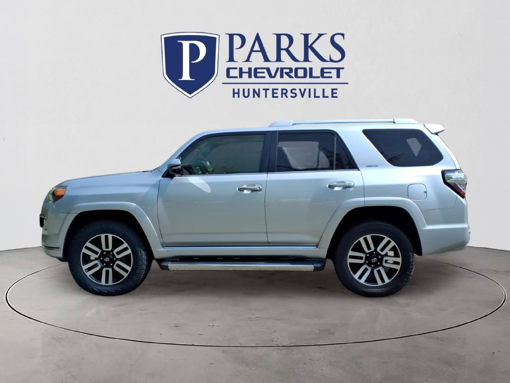 Used 2018 Toyota 4Runner Limited RWD image 30