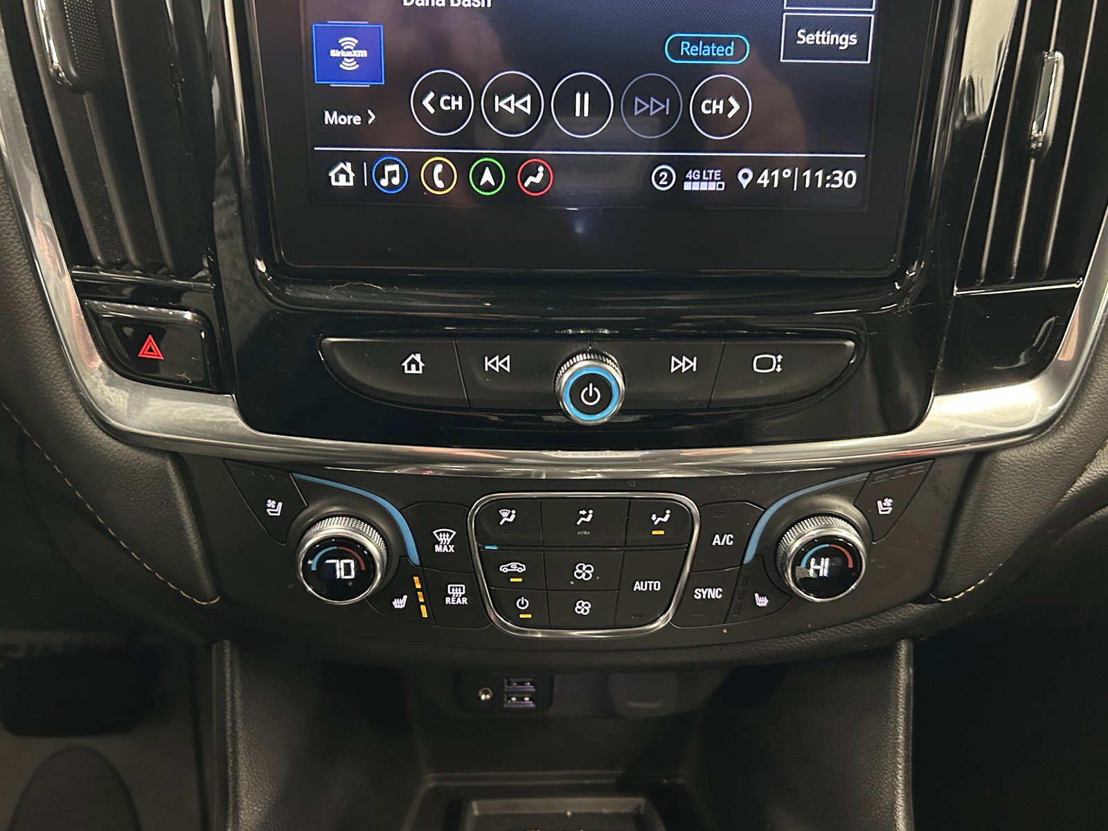 Used 2021 Chevrolet Traverse Premier w/ LPO, Blackout Package image 33