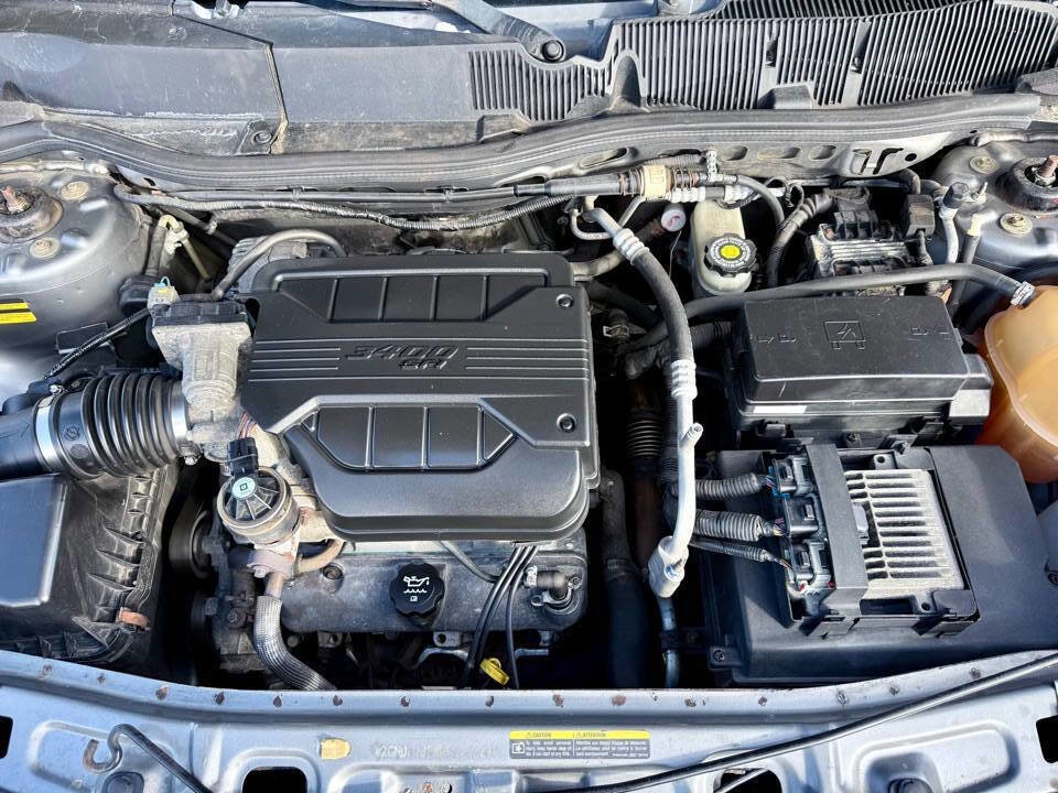 Used 2005 Chevrolet Equinox LT w/ Preferred Equipment Group image 26