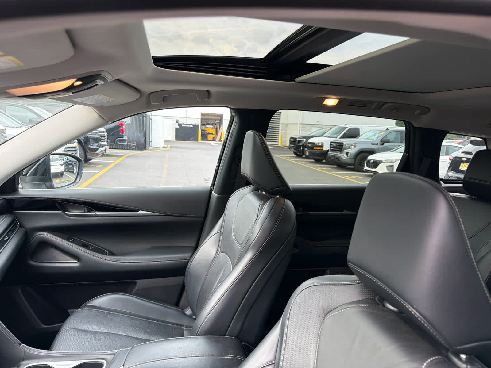 Used 2023 INFINITI QX60 Pure AWD/4WD image 8