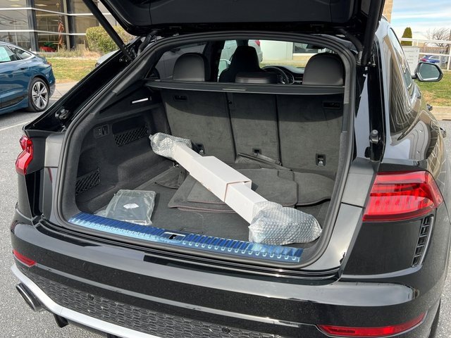 Certified 2024 Audi RS Q8 image 17