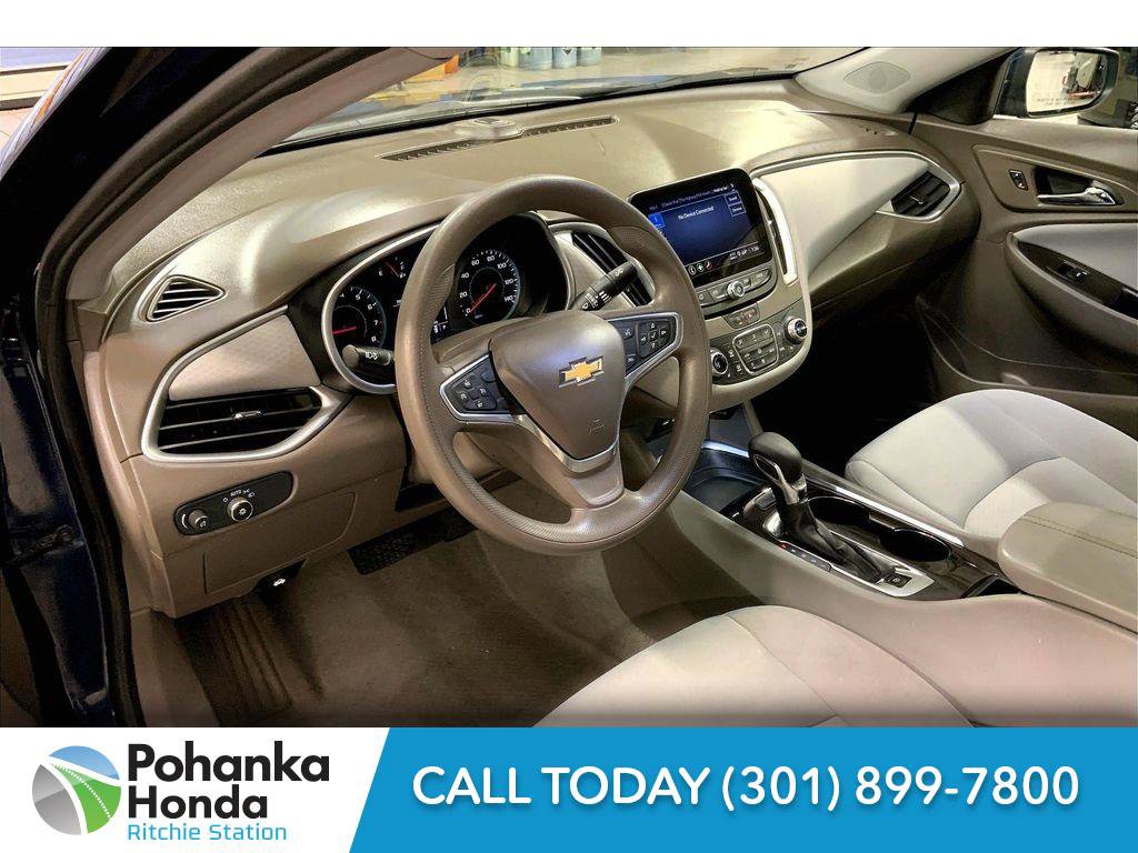 Used 2022 Chevrolet Malibu LT image 14