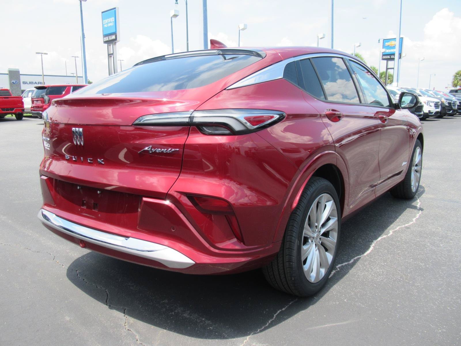 Certified 2024 Buick Envista Avenir FWD image 5