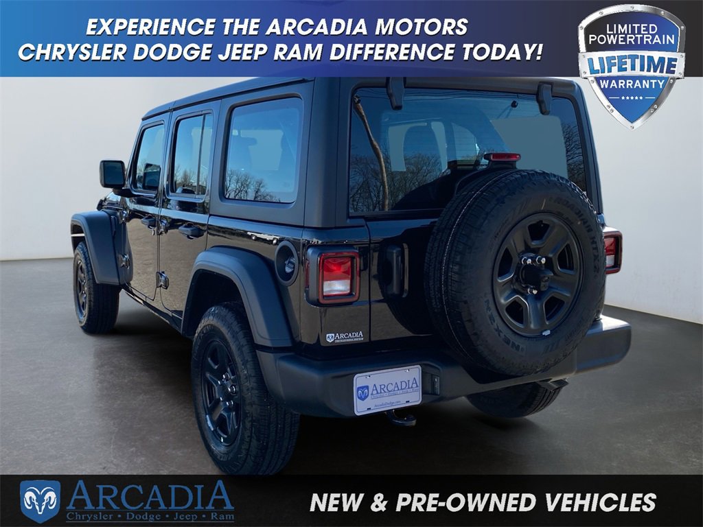 Used 2025 Jeep Wrangler Sport image 3