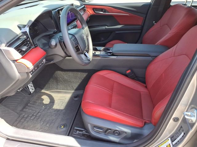 Used 2025 Toyota Camry XSE FWD image 20