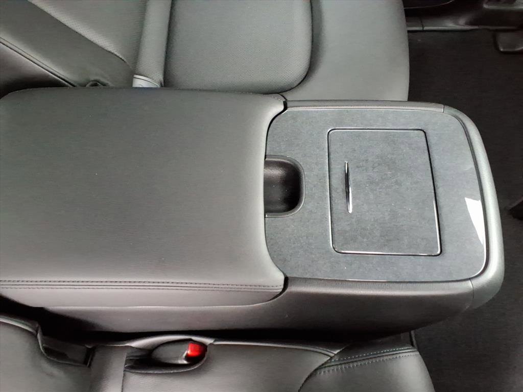 Certified 2024 Nissan Armada SL w/ Midnight Edition Package image 16