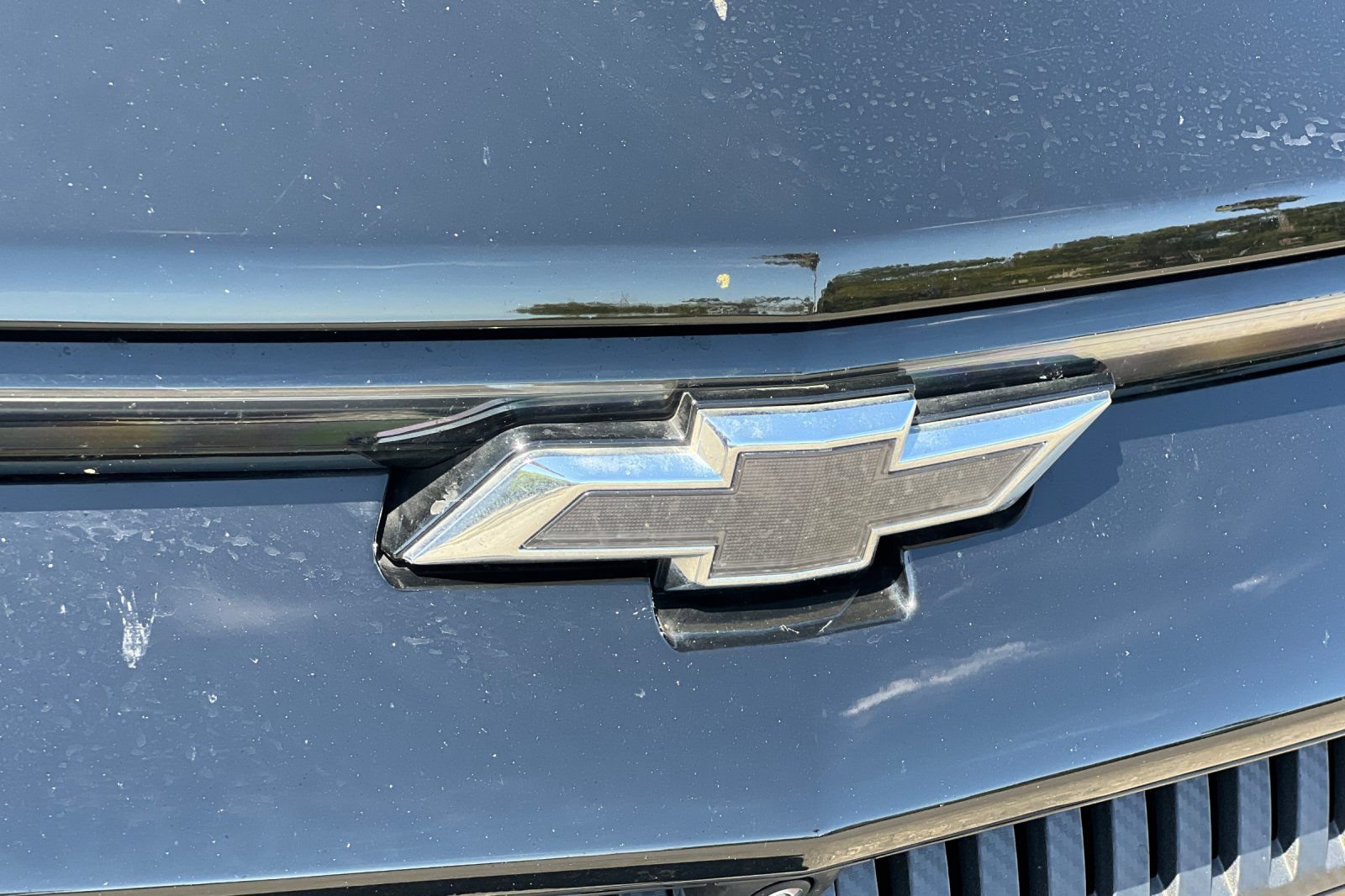 Used 2024 Chevrolet Equinox EV RS FWD image 8