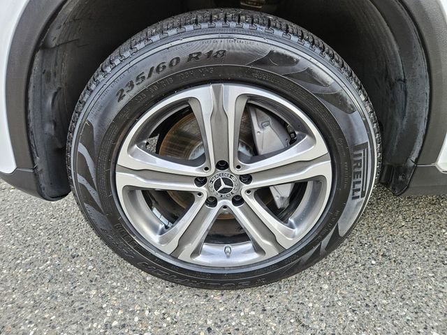 Used 2022 Mercedes-Benz GLC 300 4MATIC image 9