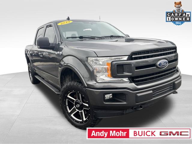 Used 2019 Ford F150 XLT w/ Equipment Group 302A Luxury AWD/4WD image 2