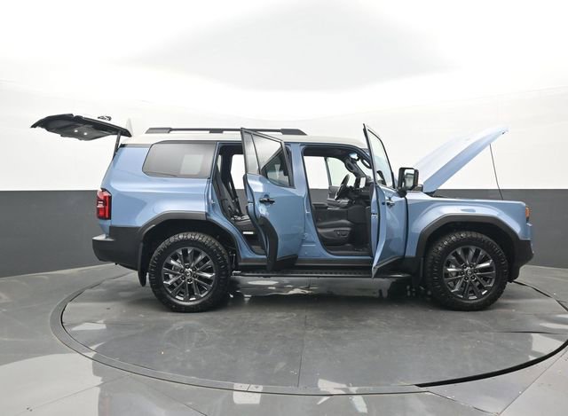 Used 2025 Toyota Land Cruiser AWD/4WD image 31