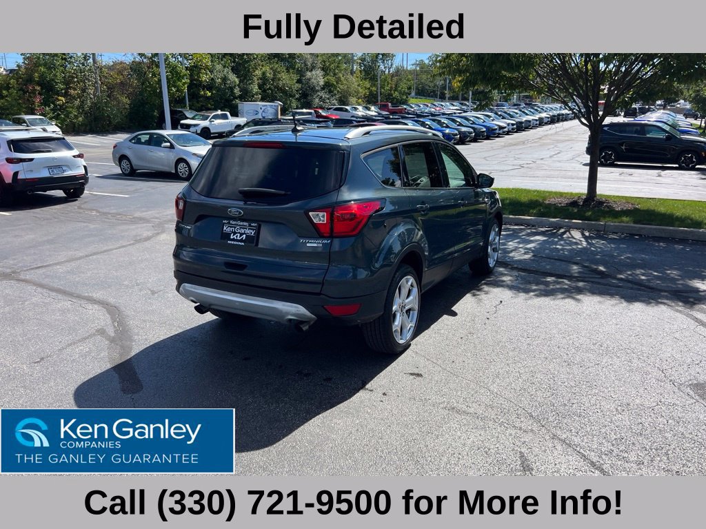 Used 2019 Ford Escape Titanium AWD/4WD image 10