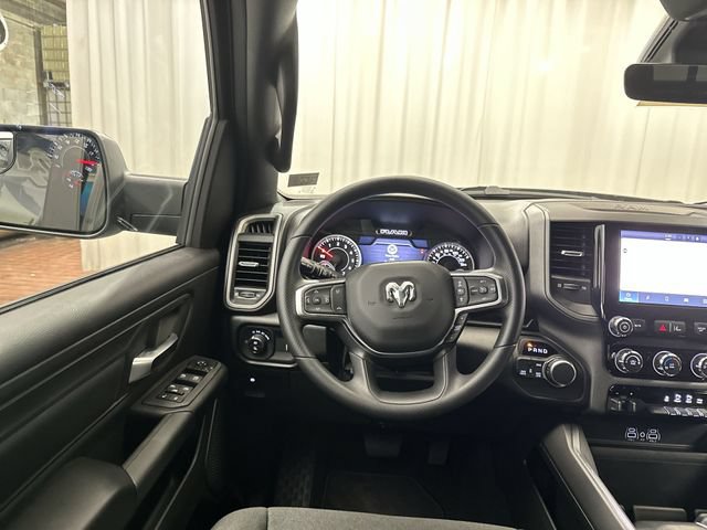 New 2027 RAM 1500 Express AWD/4WD image 13