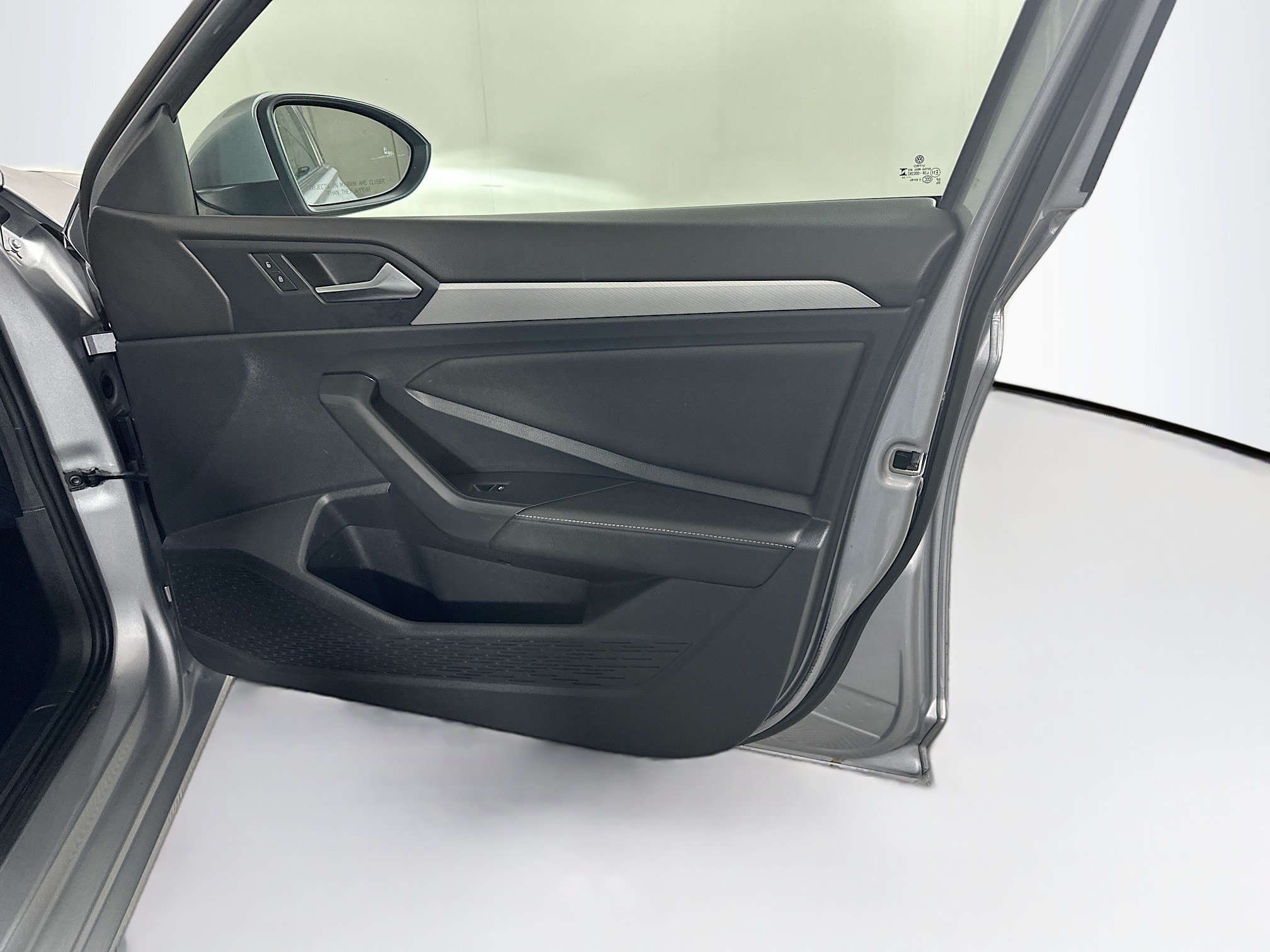 Used 2024 Volkswagen Jetta S FWD image 30
