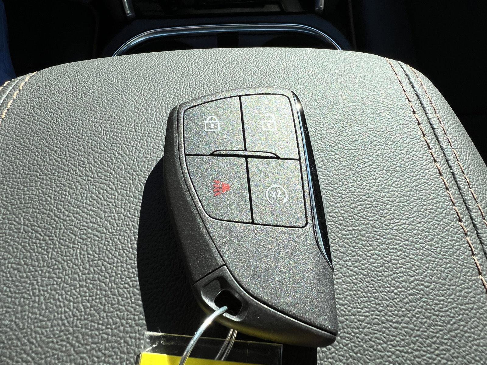 New 2026 GMC Canyon AT4 image 34