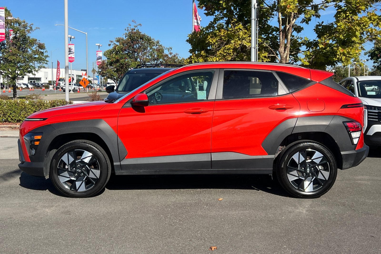 Used 2024 Hyundai Kona SEL AWD/4WD image 7