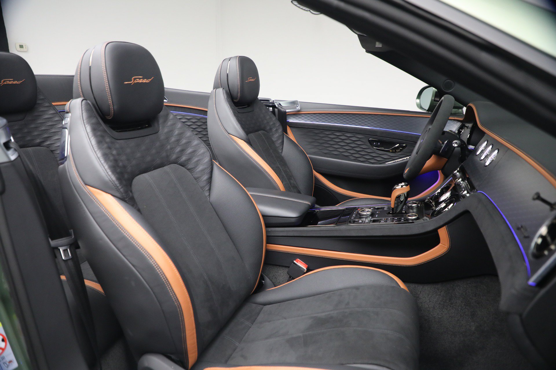 Certified 2025 Bentley Continental GT Speed AWD/4WD image 35