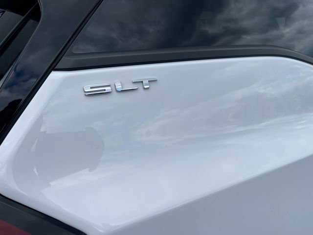 Used 2023 GMC Terrain SLT w/ Tech Package image 6
