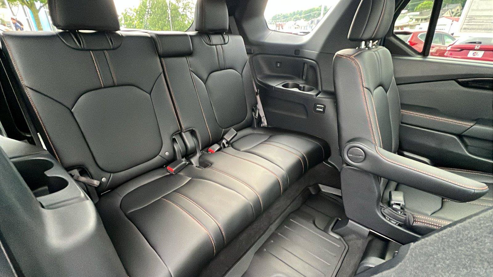 Used 2026 Honda Pilot TrailSport image 16