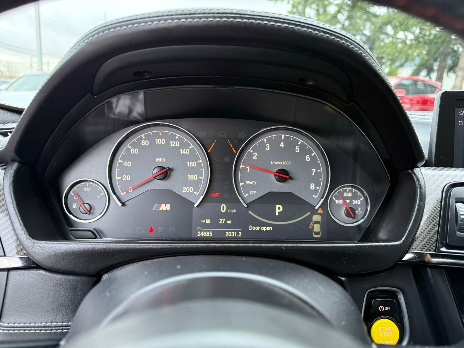 Used 2015 BMW M4 Coupe image 23