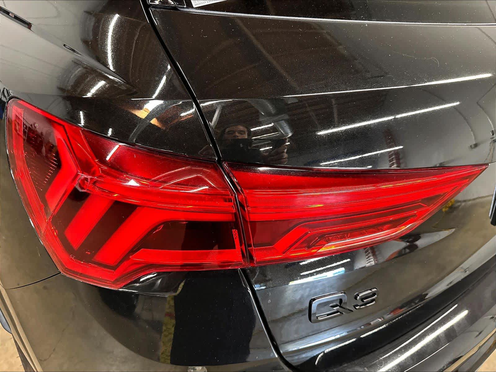 Certified 2025 Audi Q3 2.0T Premium Plus w/ Premium Plus Package AWD/4WD image 30