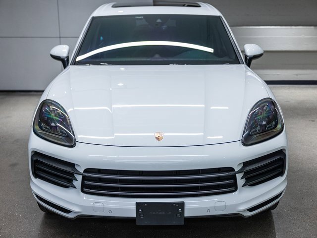 Certified 2023 Porsche Cayenne Platinum Edition w/ Premium Package Plus image 12