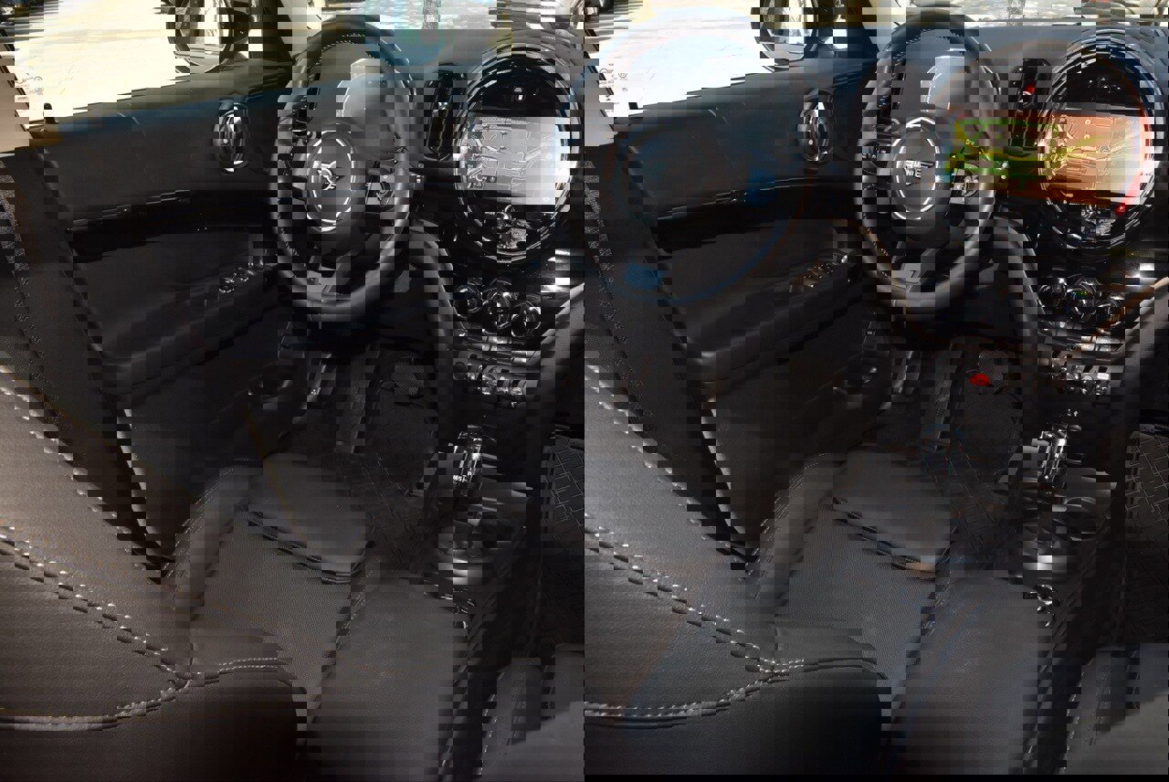 Used 2024 MINI Cooper Countryman S w/ Premium Package image 15