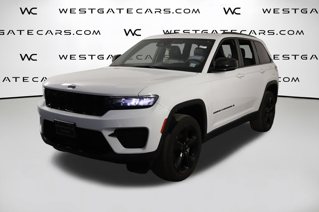 Used 2023 Jeep Grand Cherokee Altitude