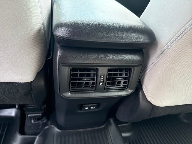 Used 2022 Toyota RAV4 XLE image 13