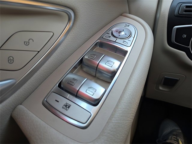 Used 2021 Mercedes-Benz GLC 300 4MATIC image 23