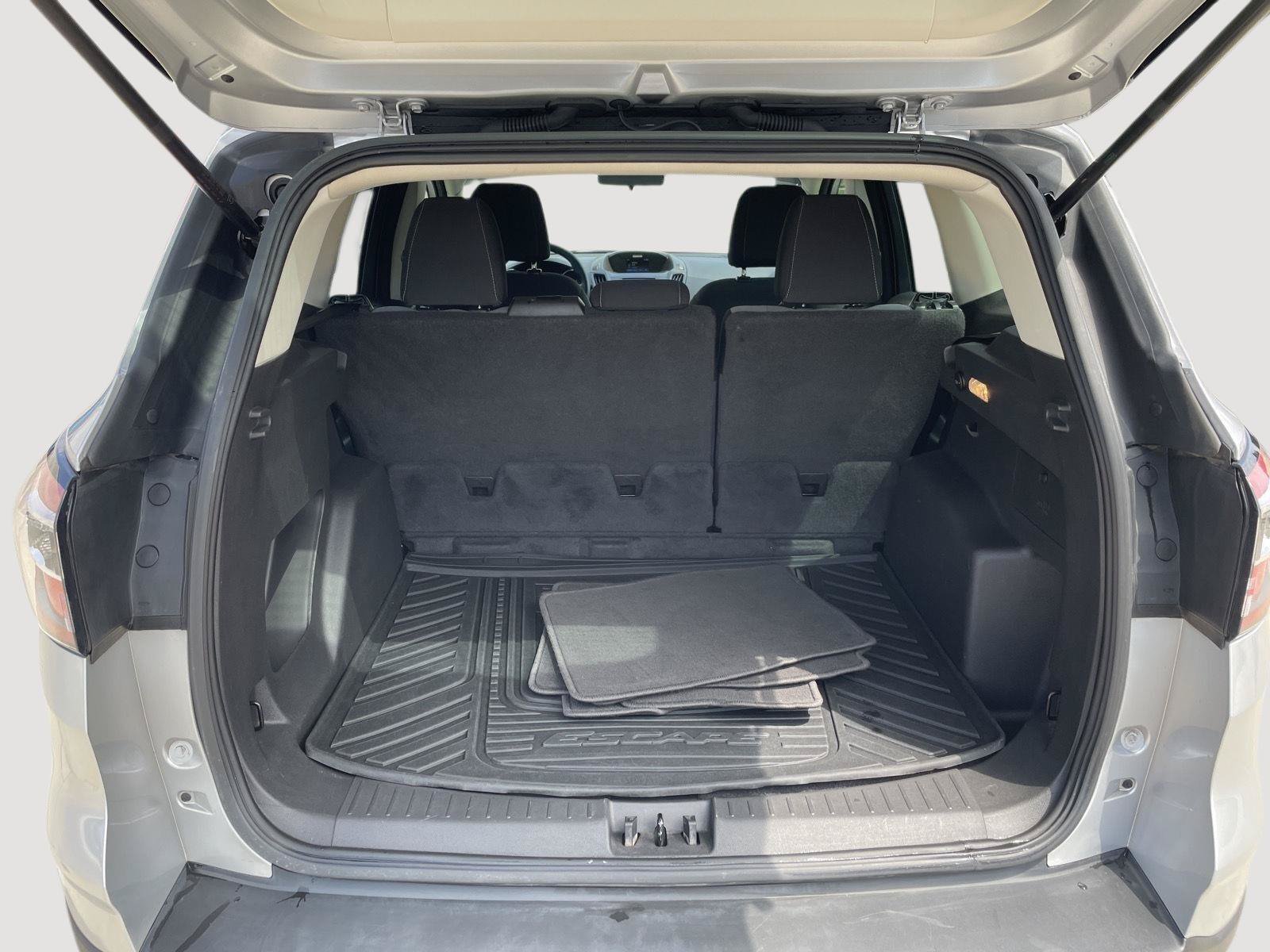 Used 2017 Ford Escape S FWD image 6