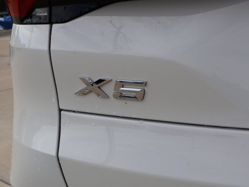 Used 2026 BMW X5 xDrive40i AWD/4WD image 39