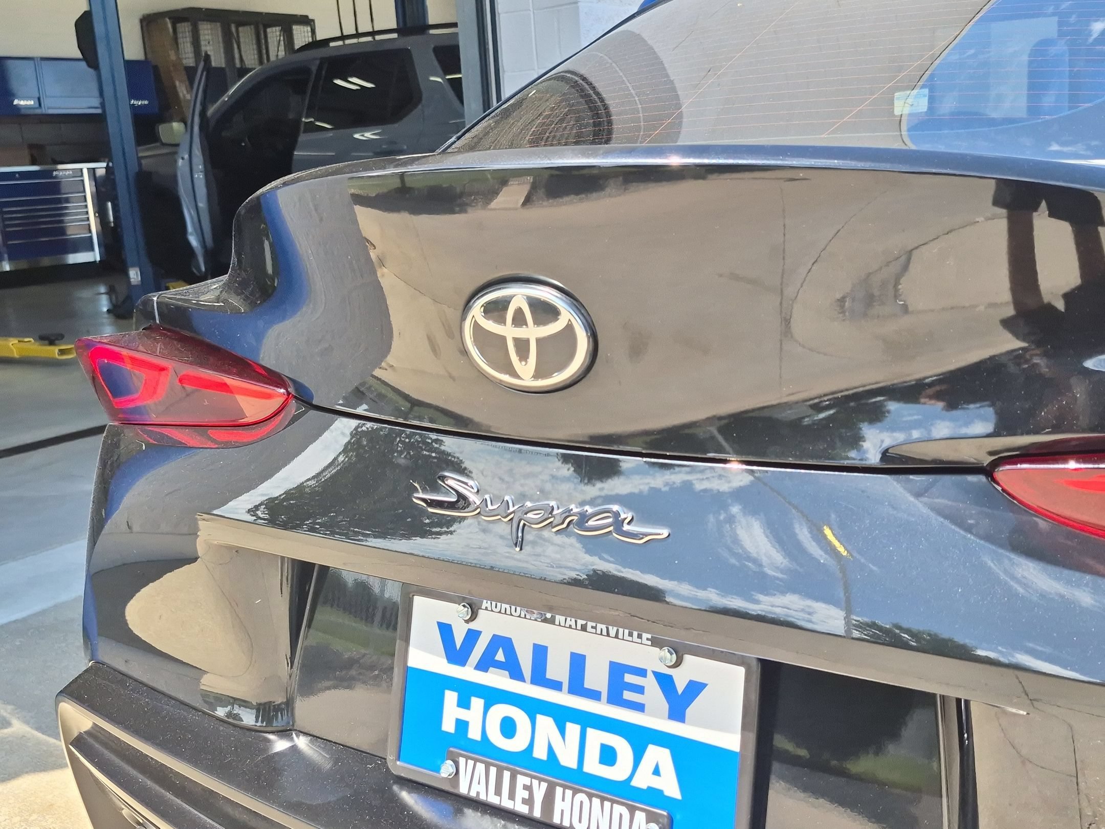 Used 2021 Toyota Supra Premium w/ Driver Assist Package RWD image 25