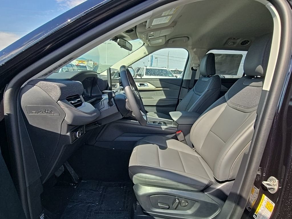 New 2026 Ford Explorer Active w/ Active Comfort Package image 10