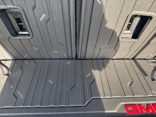 Used 2018 GMC Acadia SLT image 50