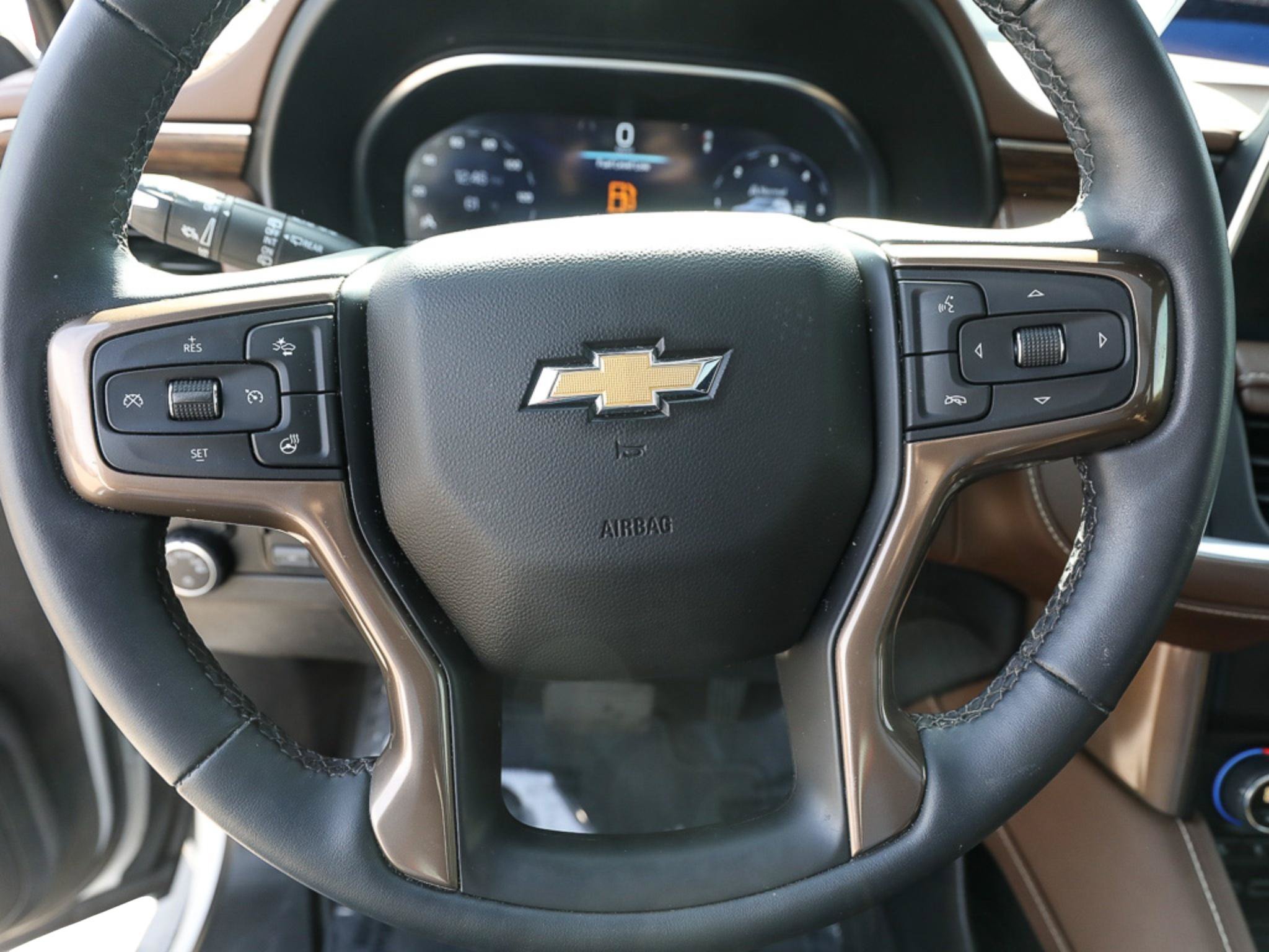 Used 2024 Chevrolet Tahoe High Country AWD/4WD image 16