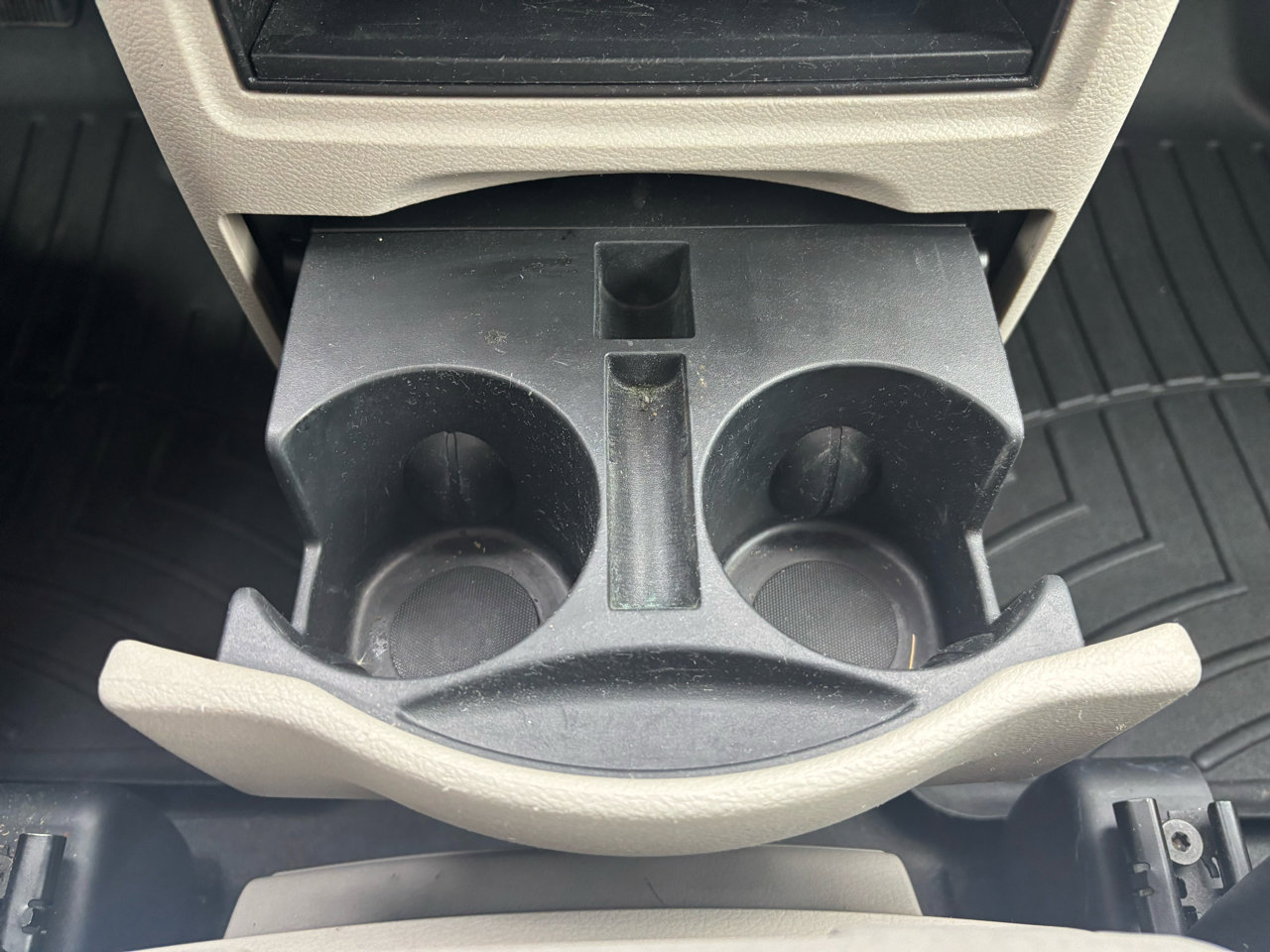 Used 2015 RAM C/V Tradesman w/ UConnect Hands-Free Group image 23