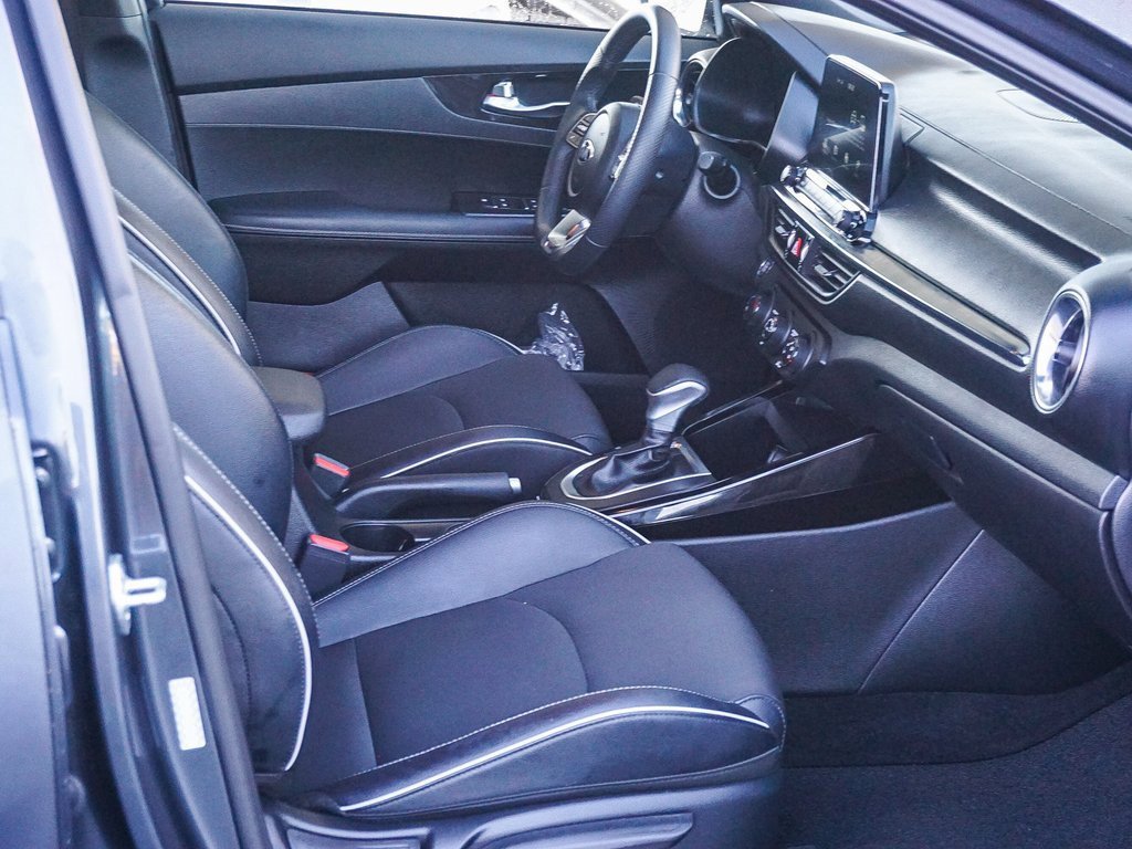 Certified 2021 Kia Forte GT-Line image 13