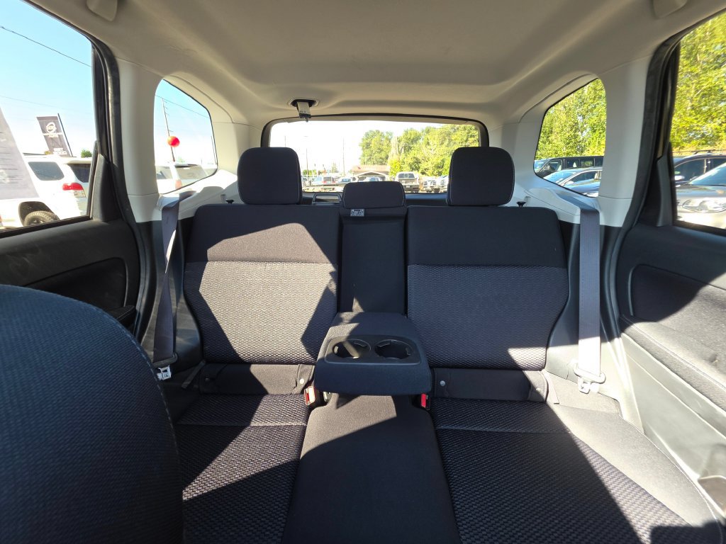 Used 2014 Subaru Forester 2.5i Premium w/ All-Weather Package AWD/4WD image 28