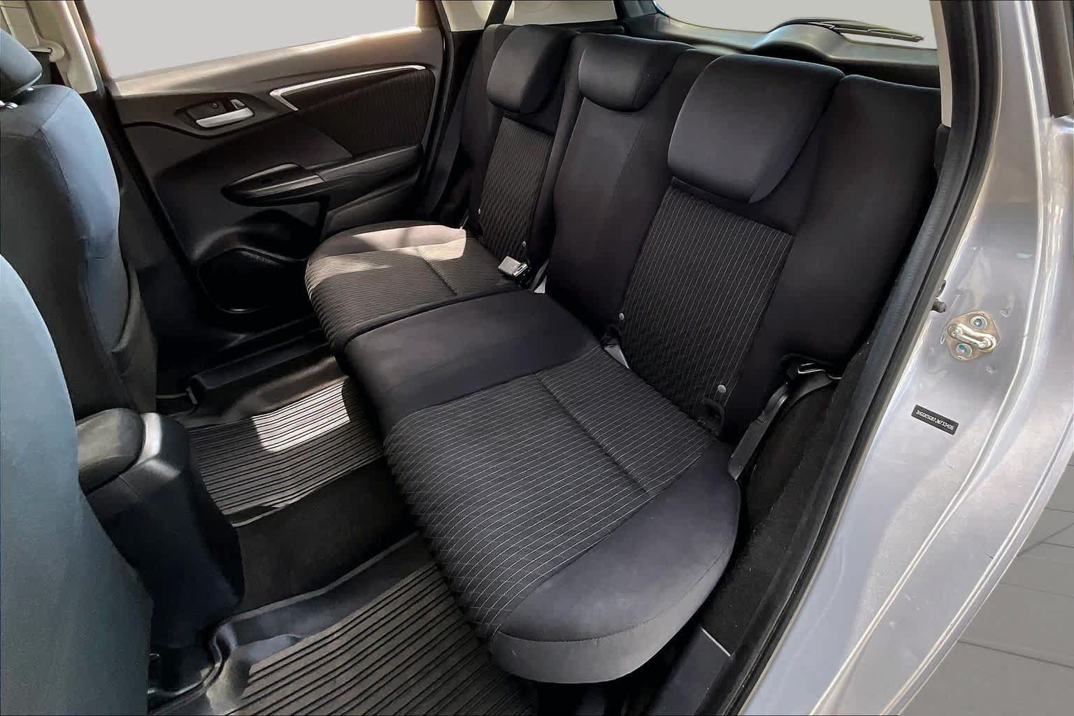 Used 2018 Honda Fit EX image 20