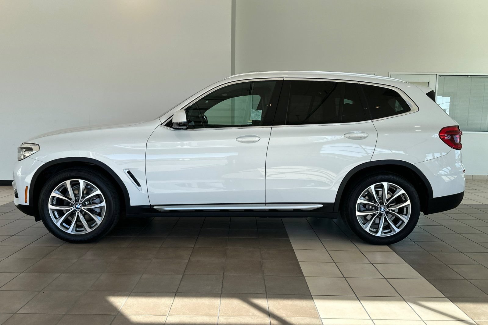Used 2019 BMW X3 sDrive30i w/ Convenience Package RWD image 7