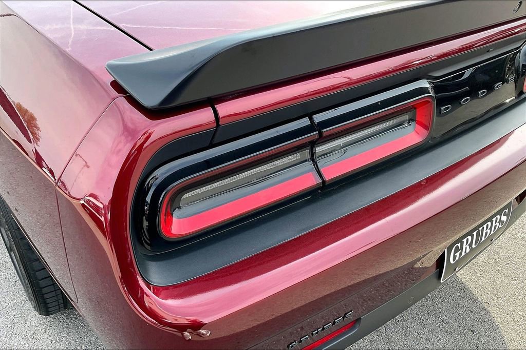 Used 2023 Dodge Challenger R/T w/ Plus Package image 39