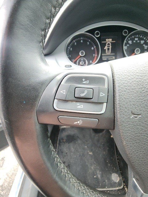 Used 2014 Volkswagen CC Sport image 25