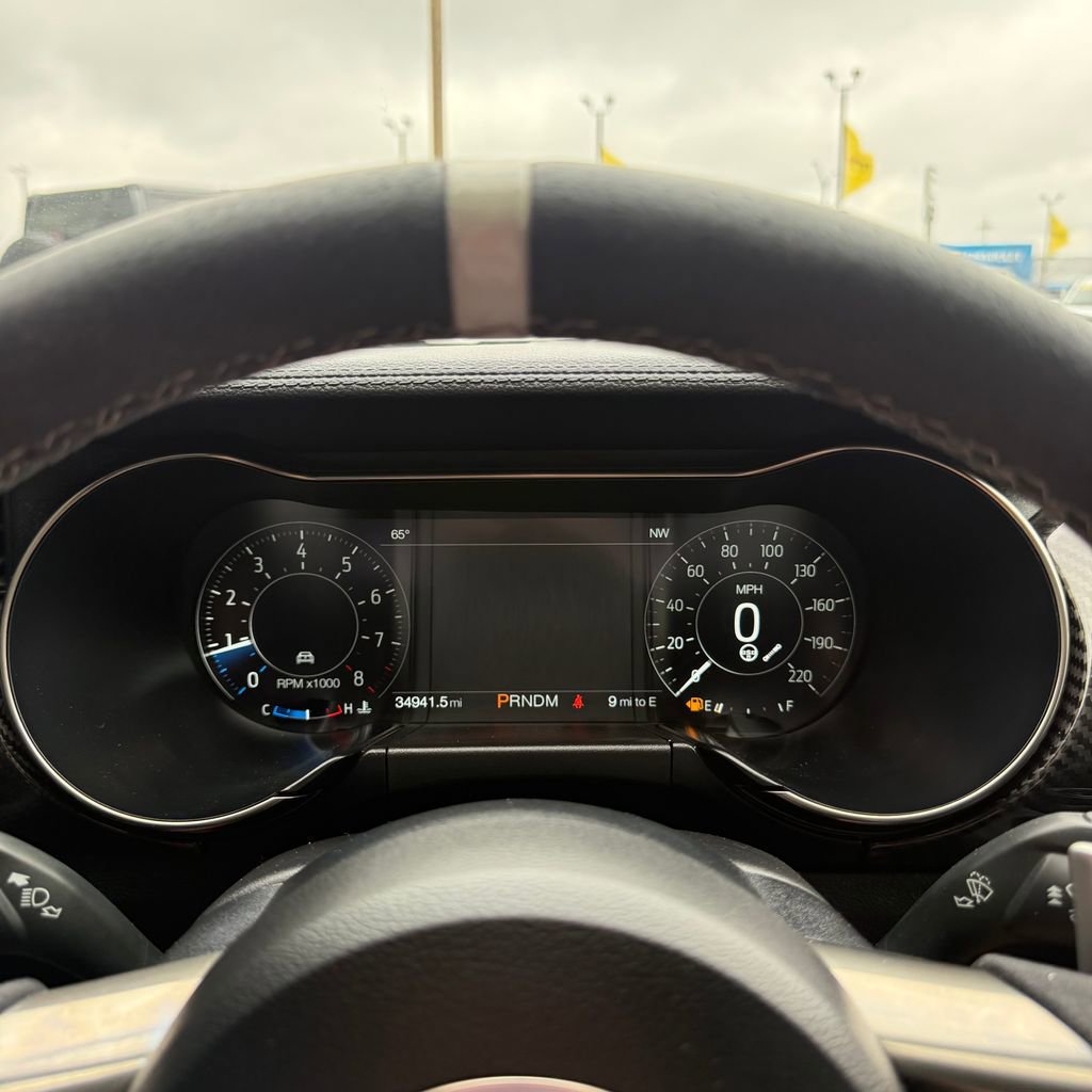 Used 2021 Ford Mustang Shelby GT500 w/ Technology Package image 29