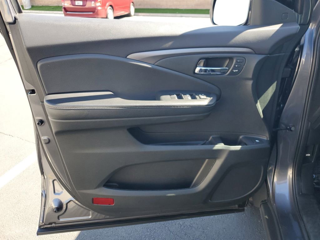 Certified 2023 Honda Ridgeline RTL image 21