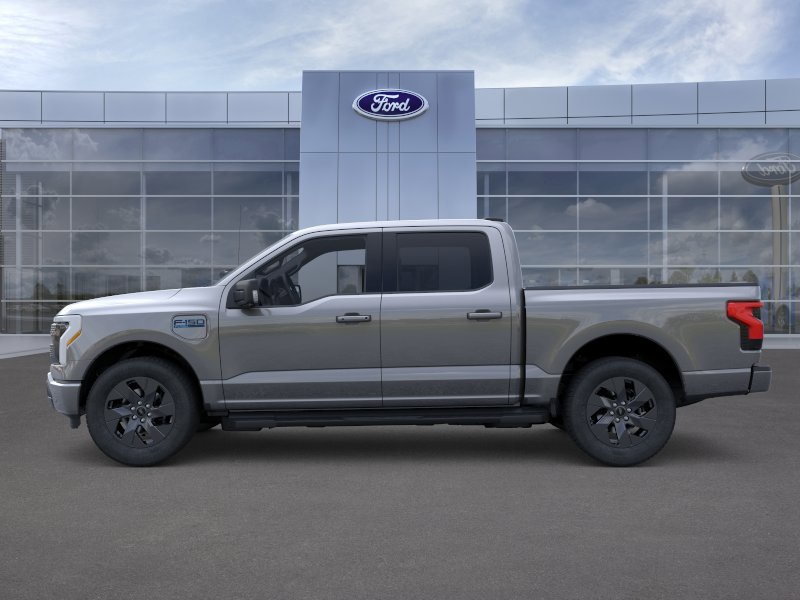 New 2025 Ford F150 Lightning Flash AWD/4WD image 3