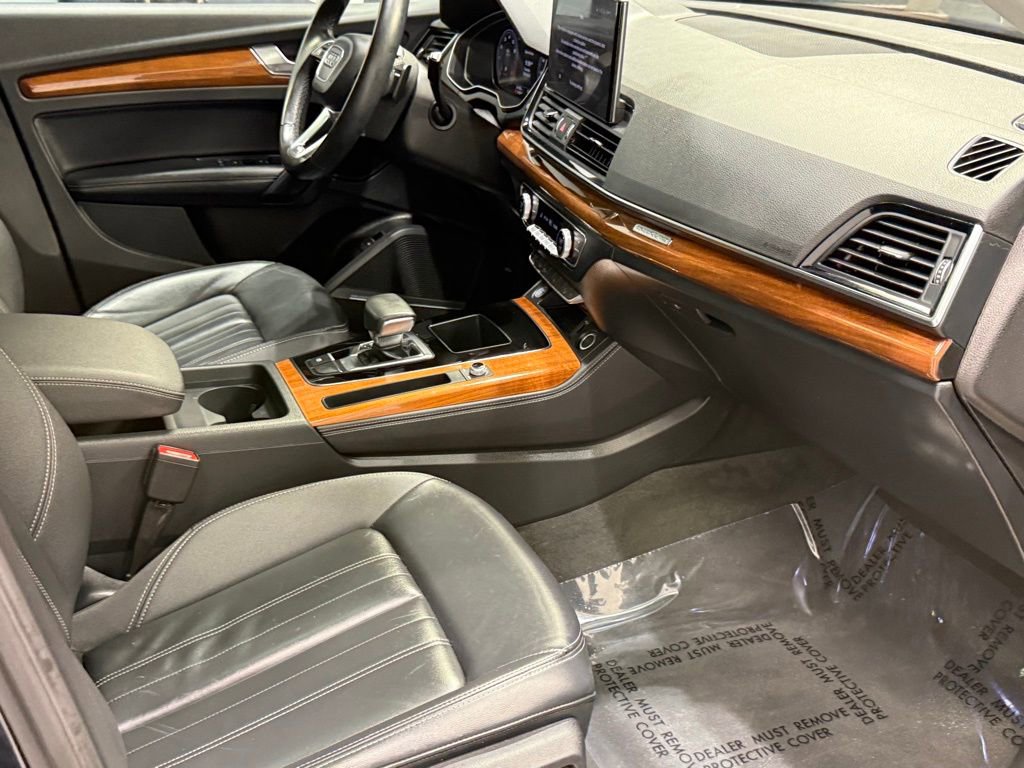 Used 2023 Audi Q5 2.0T Premium Plus AWD/4WD image 32