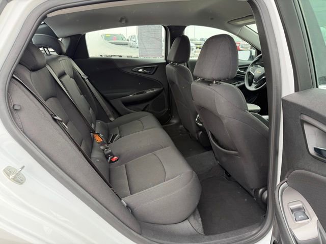 Used 2025 Chevrolet Malibu LT image 15