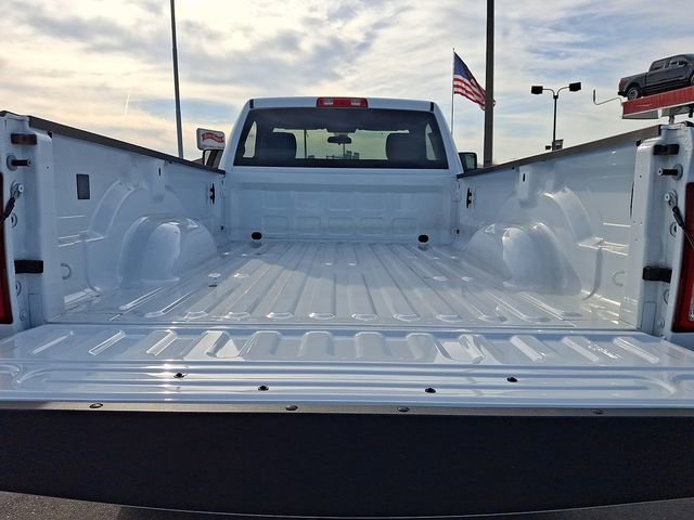 Used 2024 RAM 2500 Tradesman w/ Chrome Appearance Group AWD/4WD image 28