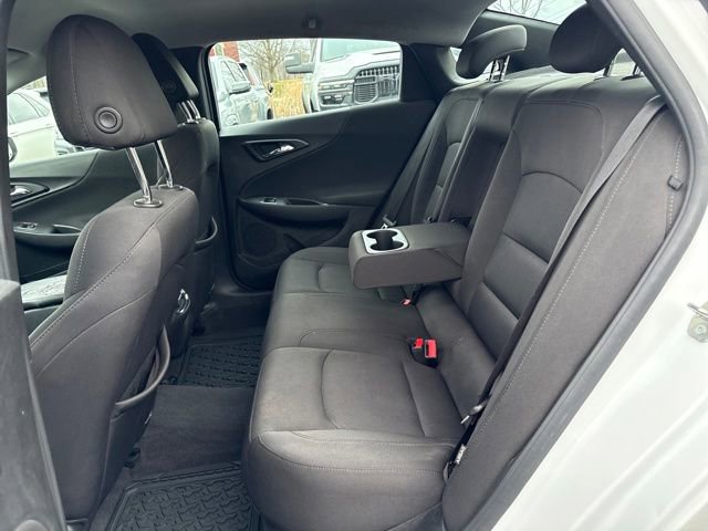 Used 2018 Chevrolet Malibu LT image 21